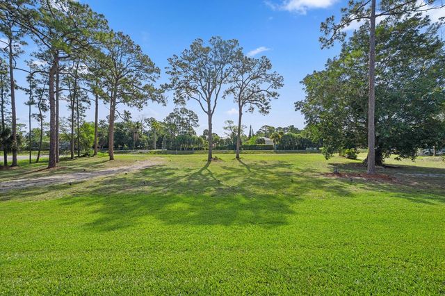 17038 N 61st Pl Place N, Loxahatchee, FL 33470