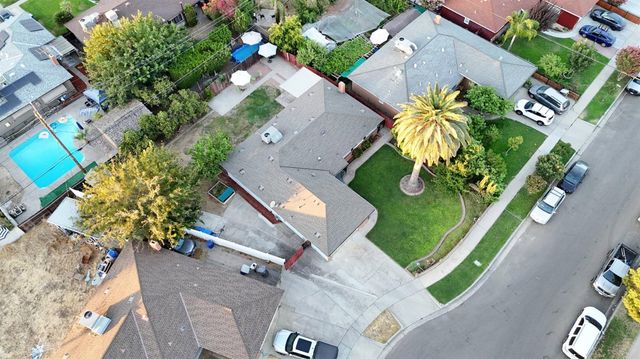 3849 E Dayton Ave, Fresno, CA 93726