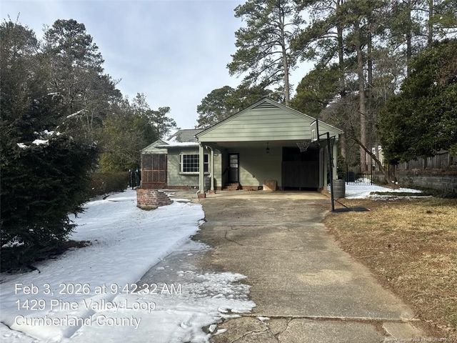 1429 Pine Valley Loop, Fayetteville, NC 28305