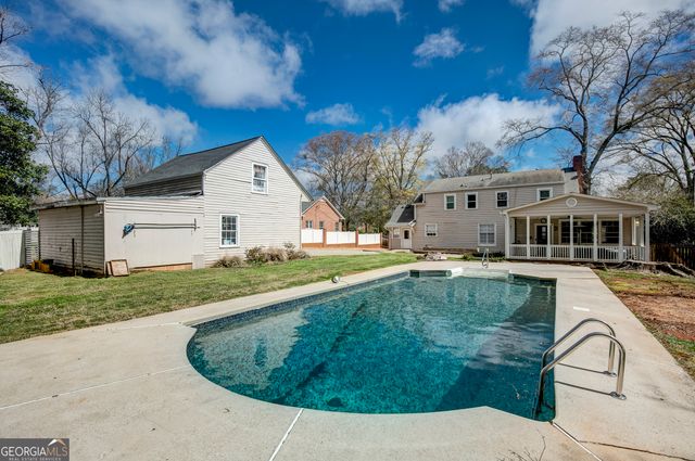 711 Maple Drive, Griffin, GA 30224