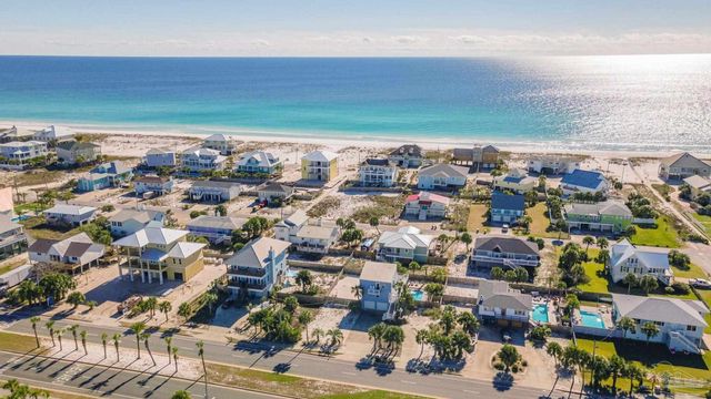 1304 Via Deluna Dr, Pensacola Beach, FL 32561