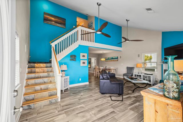 1304 Via Deluna Dr, Pensacola Beach, FL 32561