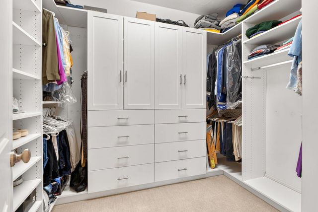 36 Troon Way, Mashpee, MA 02649