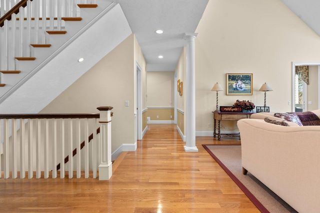 36 Troon Way, Mashpee, MA 02649