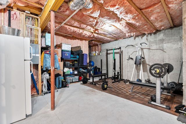 36 Troon Way, Mashpee, MA 02649