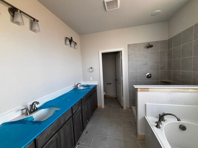 140 Hillview Trail, Decatur, TX 76234