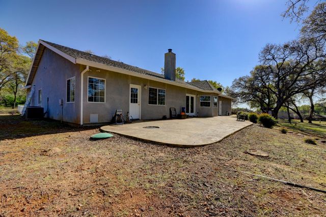 19890 Perimeter Rd, Grass Valley, CA 95949