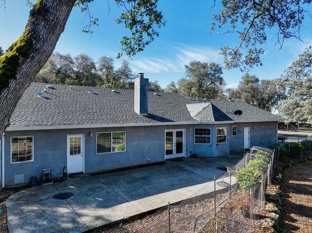 19890 Perimeter Rd, Grass Valley, CA 95949