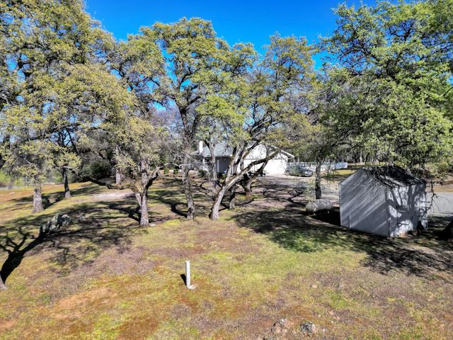 19890 Perimeter Rd, Grass Valley, CA 95949