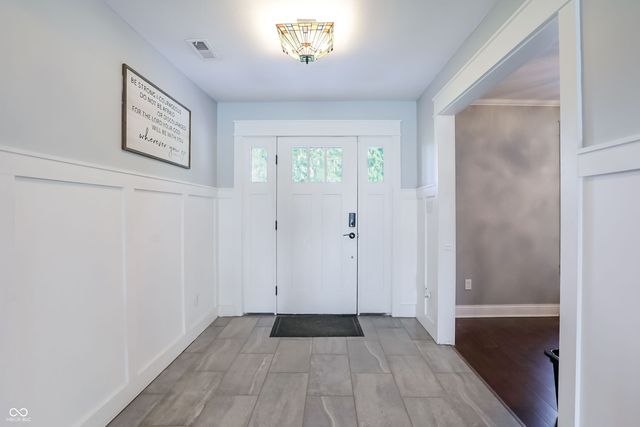 2200 Sunnybrook Lane, Lebanon, IN 46052