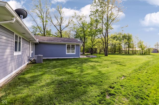 2200 Sunnybrook Lane, Lebanon, IN 46052