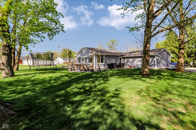 2200 Sunnybrook Lane, Lebanon, IN 46052