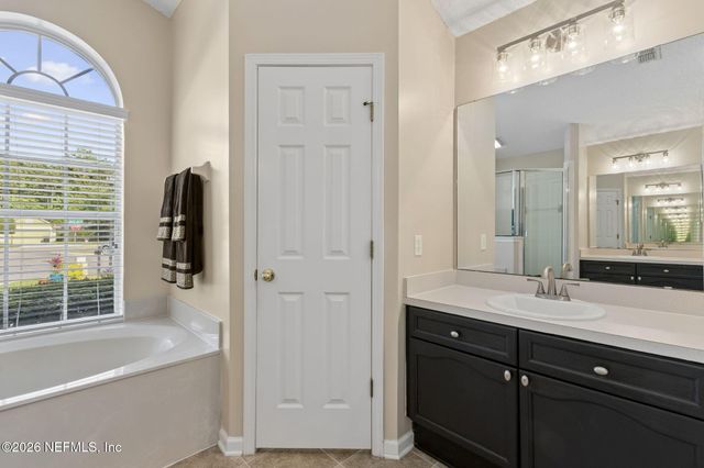 13315 PENNYMOOR Court, Jacksonville, FL 32226