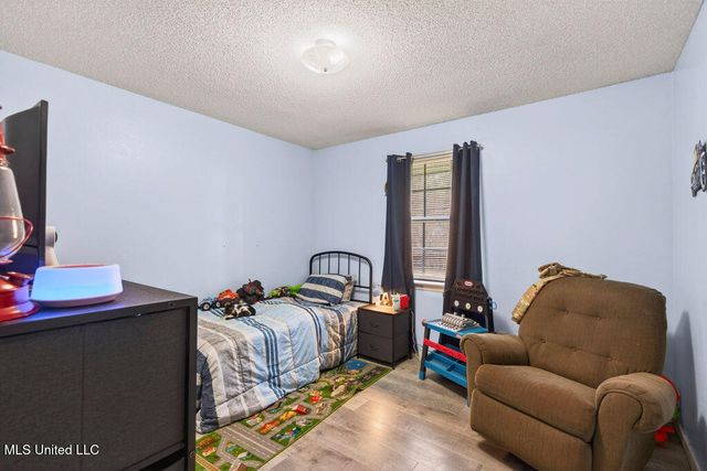 43 Pine Hill Drive, Carriere, MS 39426