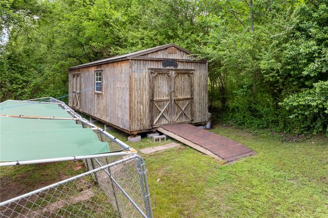 1505 N Spring Road, Harrison, AR 72601
