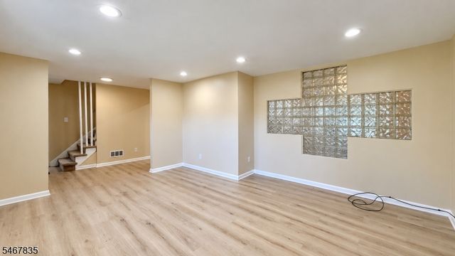 34 Winthrop Dr, Manalapan Twp., NJ 07726
