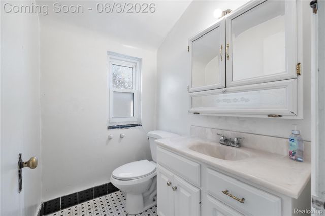 7841 E Morrow Circle, Dearborn, MI 48126