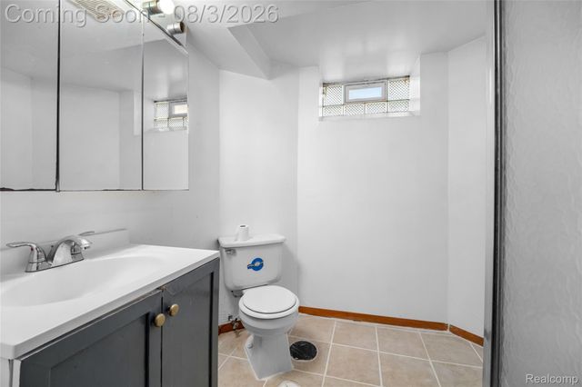 7841 E Morrow Circle, Dearborn, MI 48126