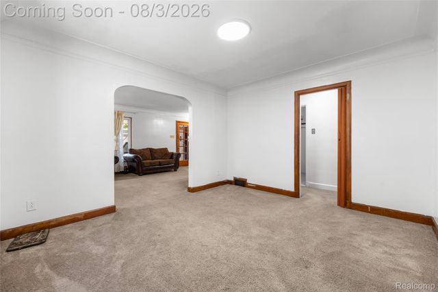 7841 E Morrow Circle, Dearborn, MI 48126