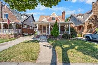 7841 E Morrow Circle, Dearborn, MI 48126