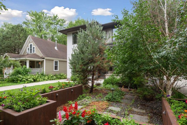 4512 Beard Avenue S, Minneapolis, MN 55410