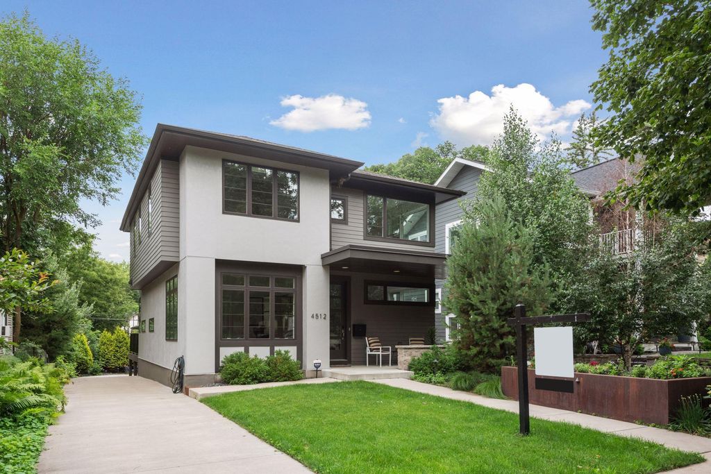4512 Beard Avenue S, Minneapolis, MN 55410