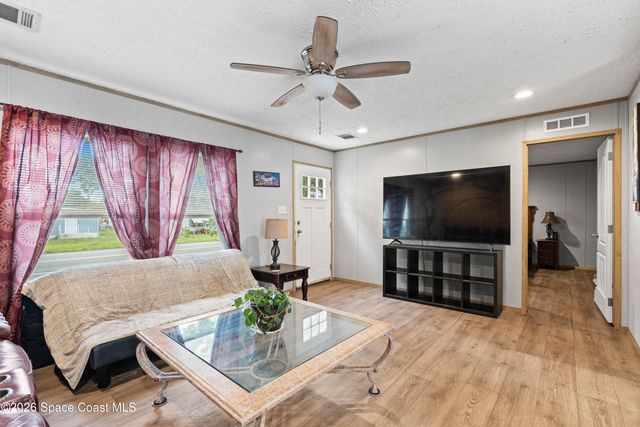 958 Pecan Circle, Barefoot Bay, FL 32976