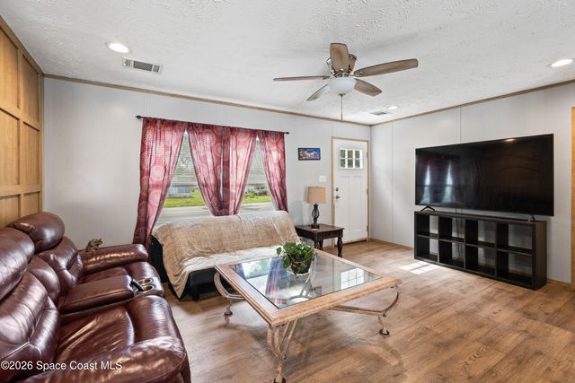 958 Pecan Circle, Barefoot Bay, FL 32976