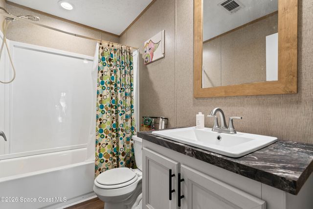 958 Pecan Circle, Barefoot Bay, FL 32976