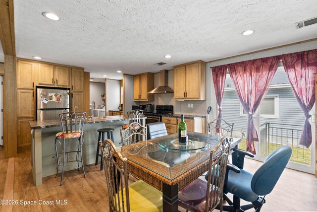 958 Pecan Circle, Barefoot Bay, FL 32976