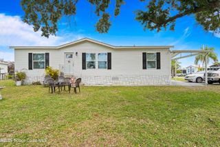 958 Pecan Circle, Barefoot Bay, FL 32976