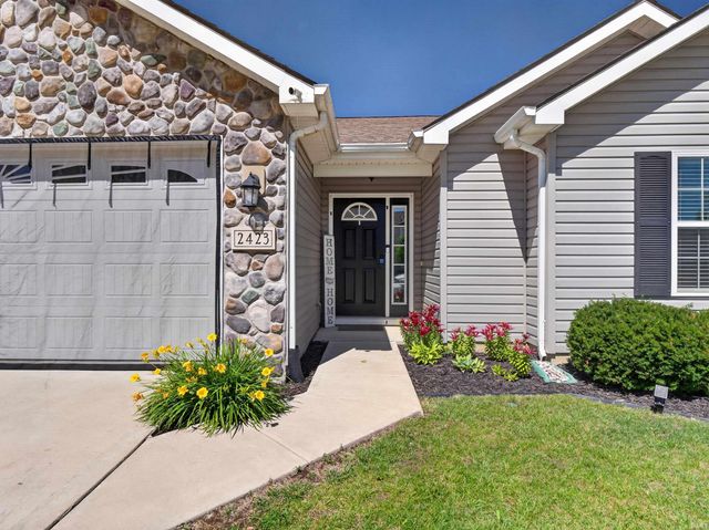 2423 Grand Canyon Corridor, Fort Wayne, IN 46808