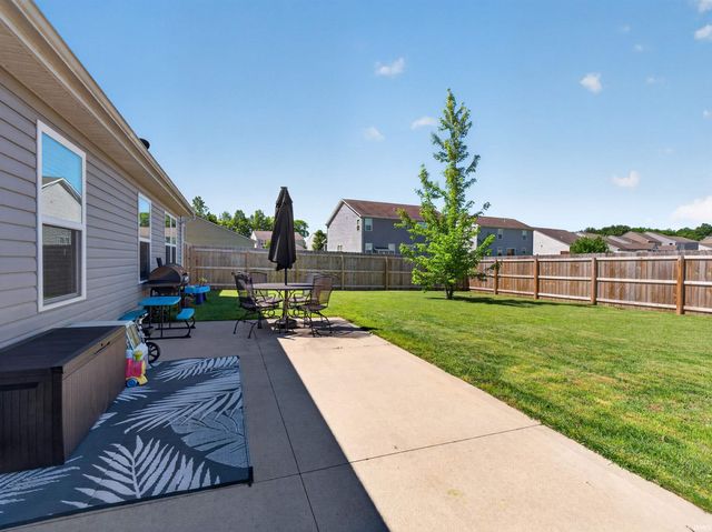 2423 Grand Canyon Corridor, Fort Wayne, IN 46808