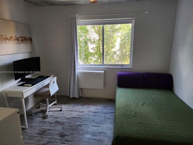 460 S Park Rd 6-209, Hollywood, FL 33021