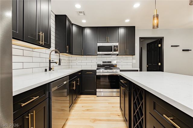 241 PrincessAnn Court, Henderson, NV 89015