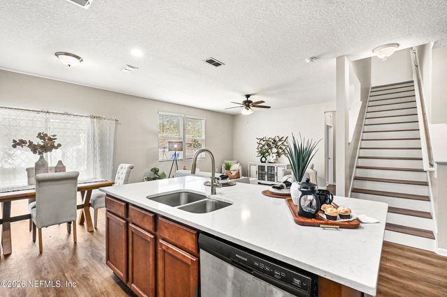 3812 BRONCO Road, Middleburg, FL 32068