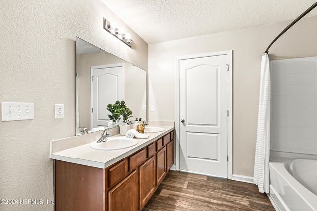 3812 BRONCO Road, Middleburg, FL 32068