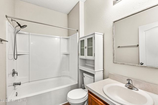 3812 BRONCO Road, Middleburg, FL 32068