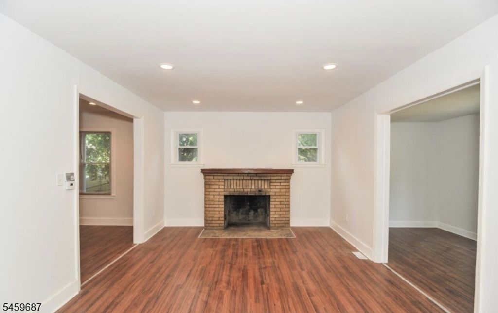 280 Seneca Pl 2, Plainfield City, NJ 07062 — photo 3
