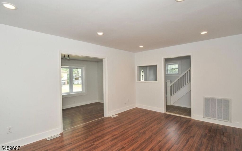 280 Seneca Pl 2, Plainfield City, NJ 07062 — photo 4