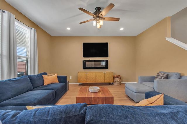 11701 Jackson Falls WAY, Manor, TX 78653