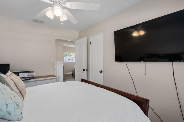 2907 VINE STREET, Orlando, FL 32806