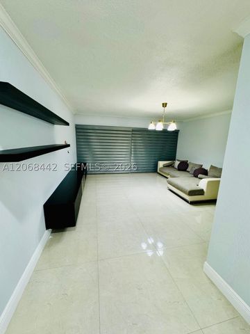 6812 Brookline Dr 6812, Hialeah, FL 33015