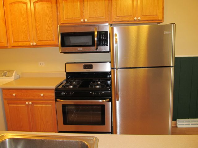 1246 Prairie Avenue, Glendale Heights, IL 60139