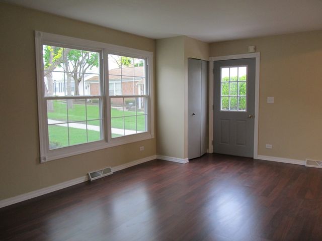 1246 Prairie Avenue, Glendale Heights, IL 60139
