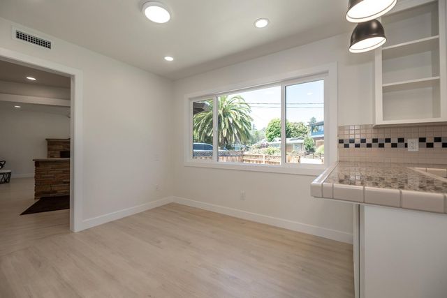 420 Pilgrim Drive, Capitola, CA 95010