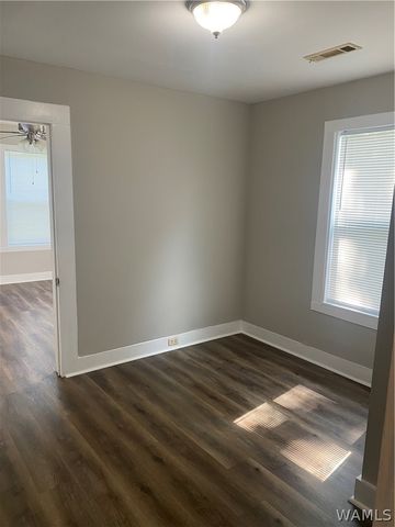 2504 12th, Tuscaloosa, AL 35401