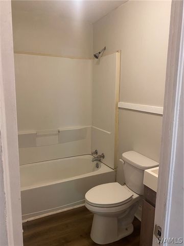 2504 12th, Tuscaloosa, AL 35401