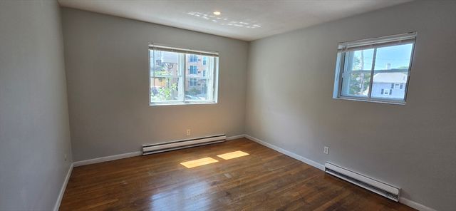 5 Waldemar Ave 3, Boston, MA 02128