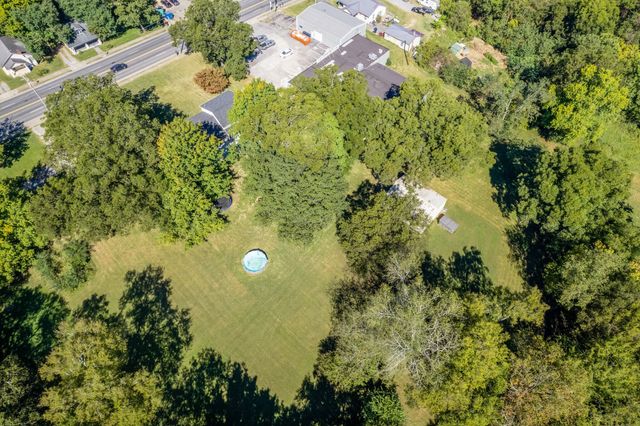 715 S Cannon Blvd, Shelbyville, TN 37160